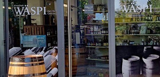 Vinothek W&auml;spi, Weinhandlung, Hombrechtikon, am Z&uuml;richsee